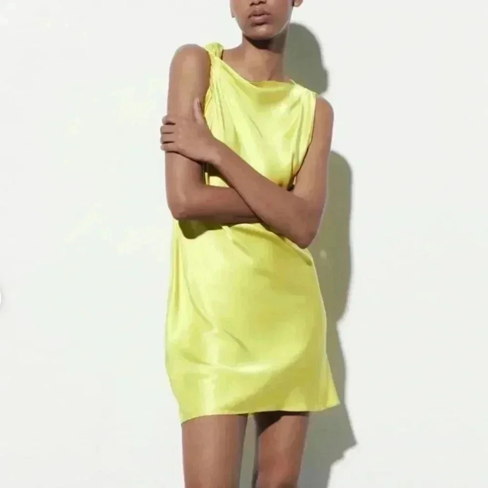Zara Lime Green Dress - Picture 10 of 11